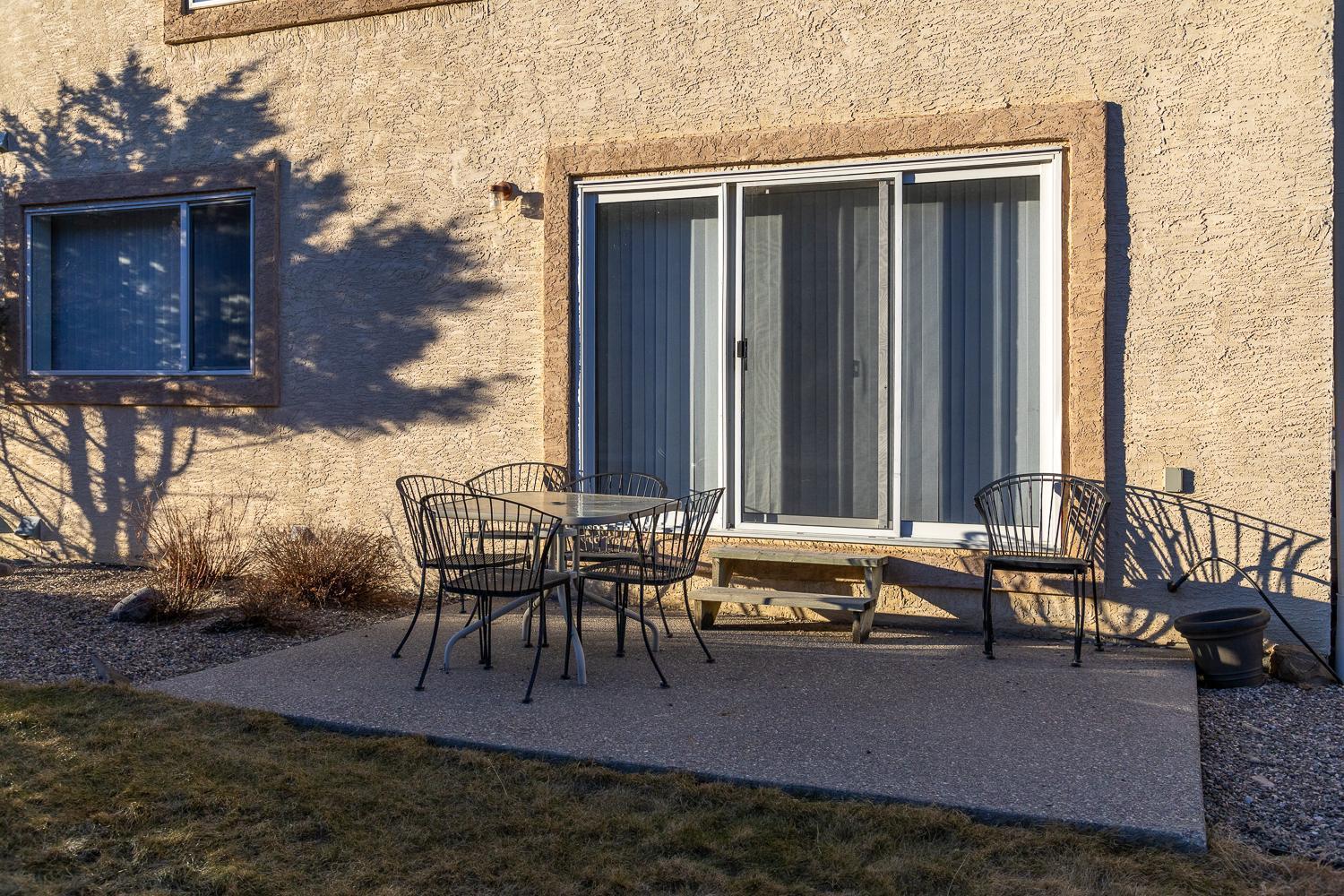 Paradise Canyon Golf Resort - Luxury Condo M405 Lethbridge Bagian luar foto