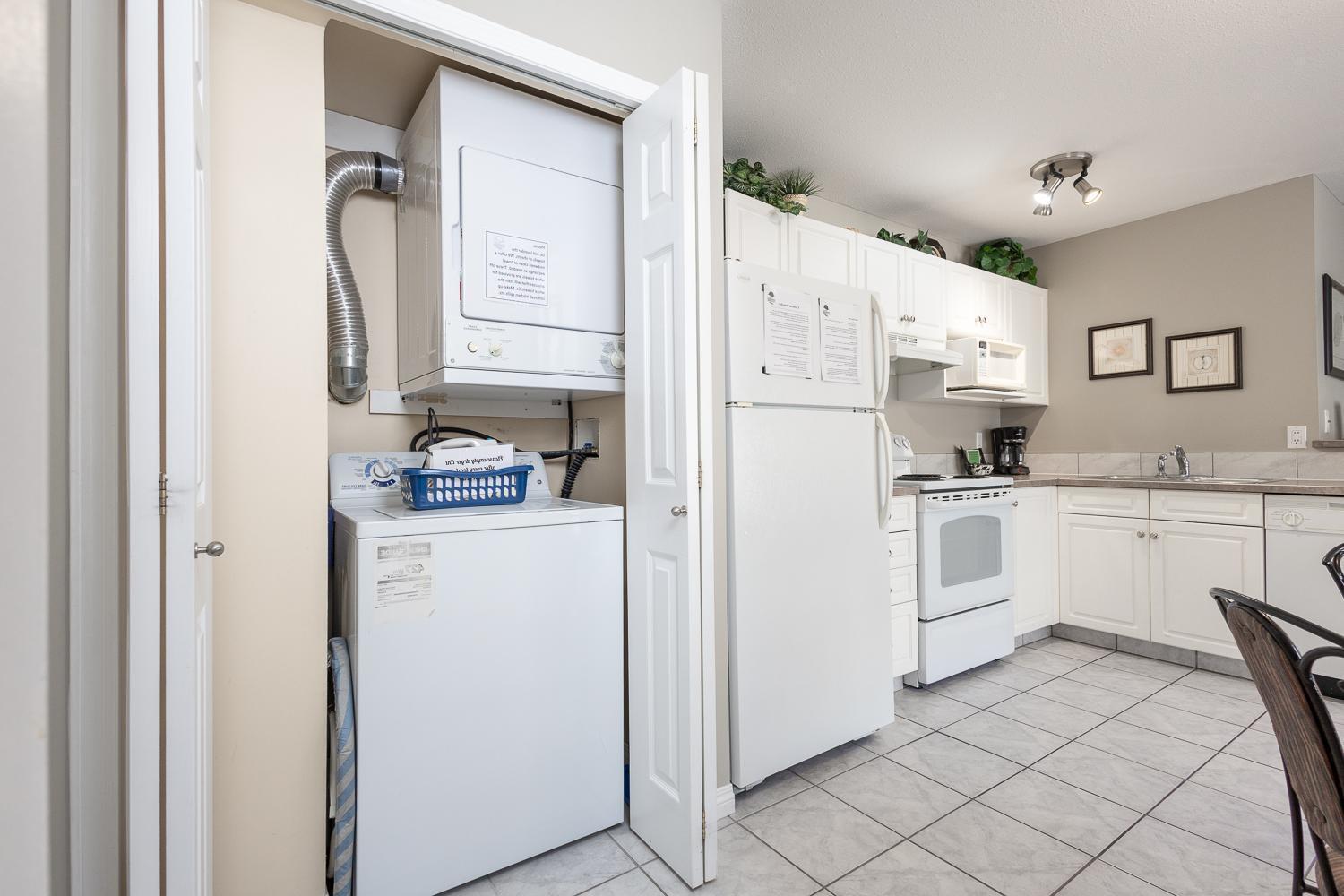 Paradise Canyon Golf Resort - Luxury Condo M405 Lethbridge Bagian luar foto